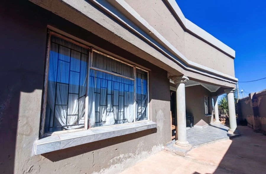 3 Bedroom Property for Sale in Ikageng North West